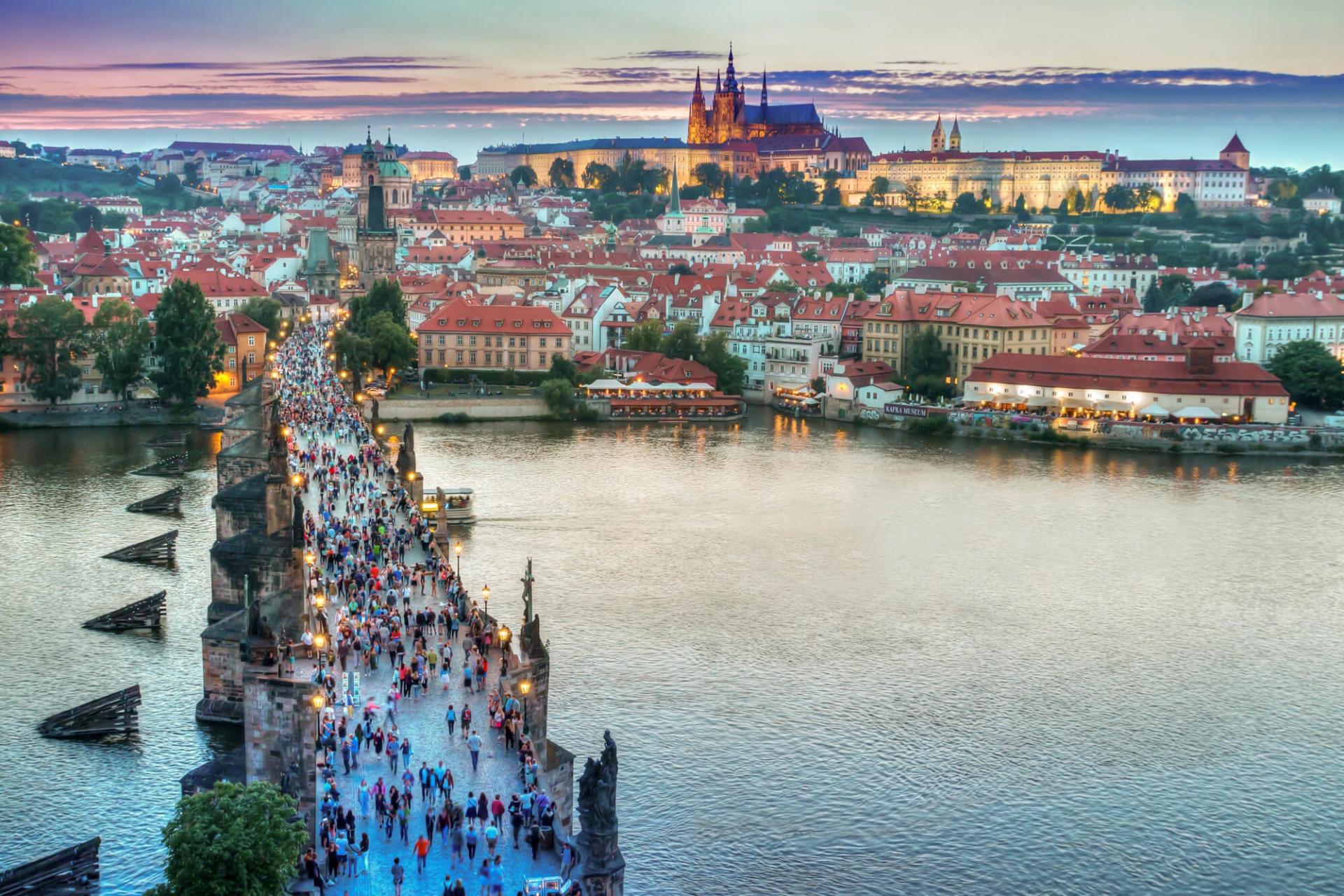 Oplev Prag i smukke omgivelser