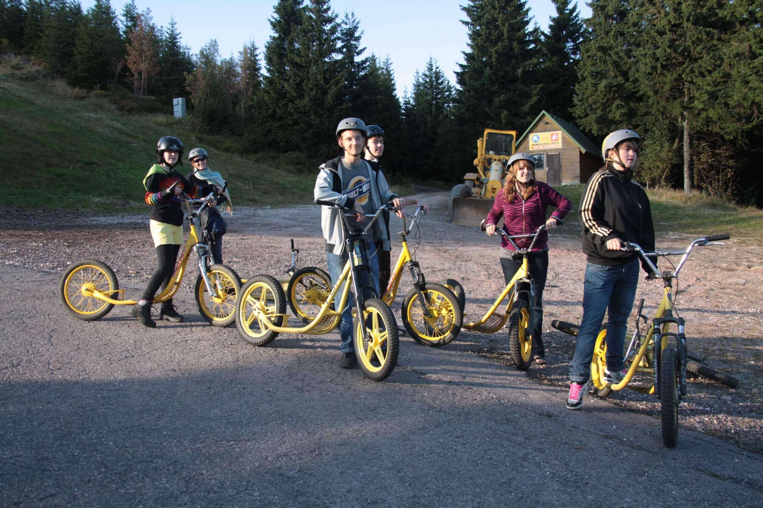 Downhill scooter